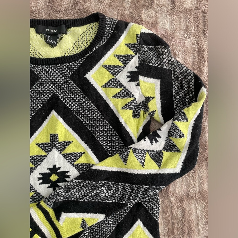 Forever21 Colorful Geometric Sweater - Picture 2 of 7